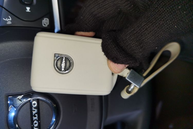 沃尔沃S60 2023款 B4 智逸豪华版中控内饰11