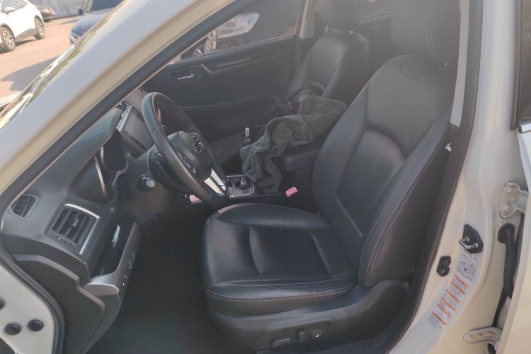 斯巴鲁 力狮 2016款 2.5i 全驱荣耀版局部细节19