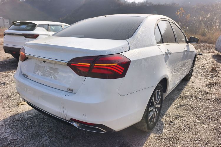 吉利汽车 帝豪 2019款 领军版 1.5L 手动向上亚运版 国VI车身外观6005