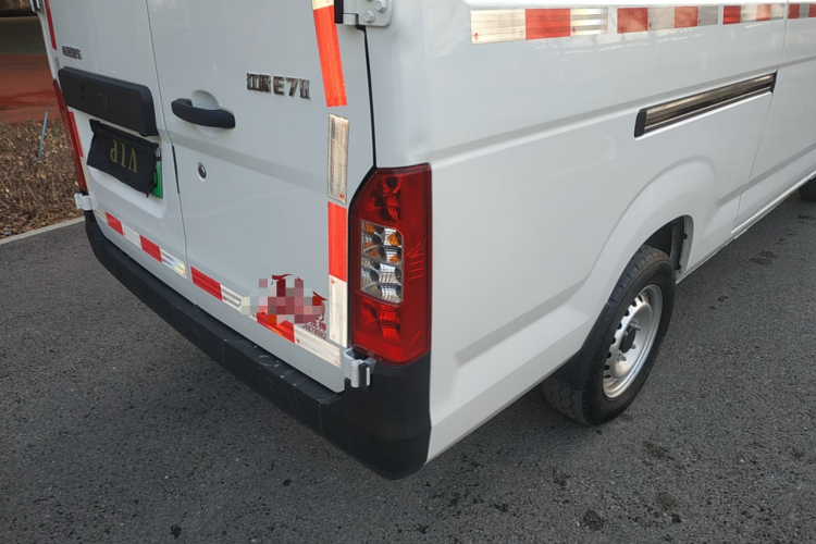 开瑞 江豚E7 2024款 创业版车身外观9