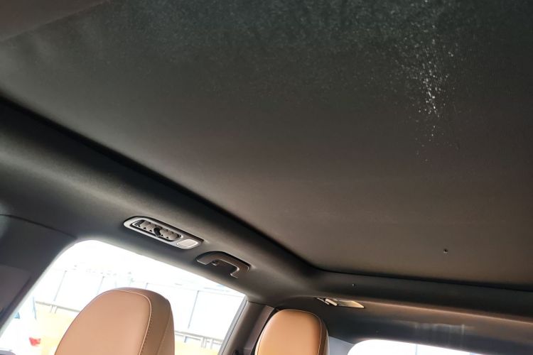 理想汽车 理想ONE 2021款 增程6座版局部细节22