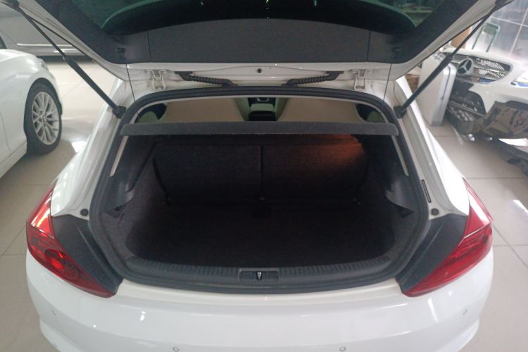 大众 尚酷 2015款 1.4TSI 舒适版机舱底盘23