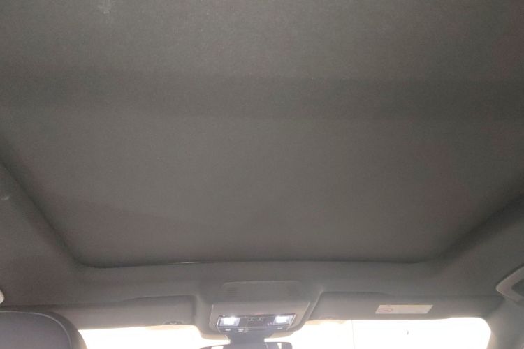 大众 2025款 探岳L 330TSI 两驱精英City包中控内饰22