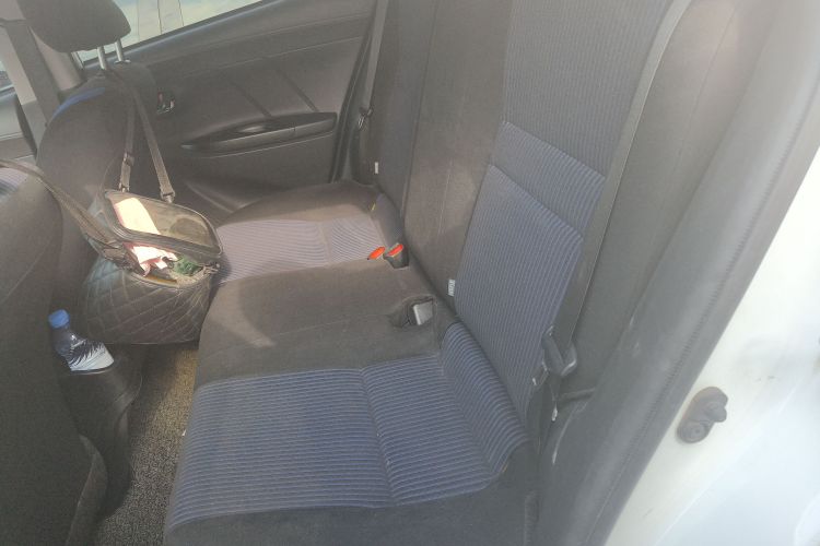 丰田 YARiS L 致炫 2017款 1.5G CVT劲速天窗升级版中控内饰7004