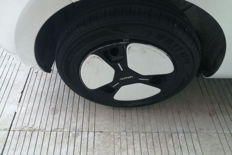 长安启源 长安Lumin 2022款 210km 香甜款车身外观6008