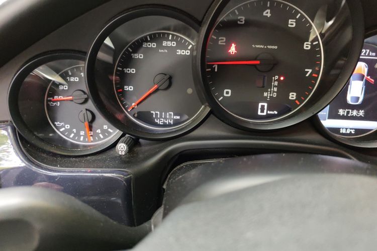 保时捷 2016款 Panamera 4 Edition 3.0T中控内饰15