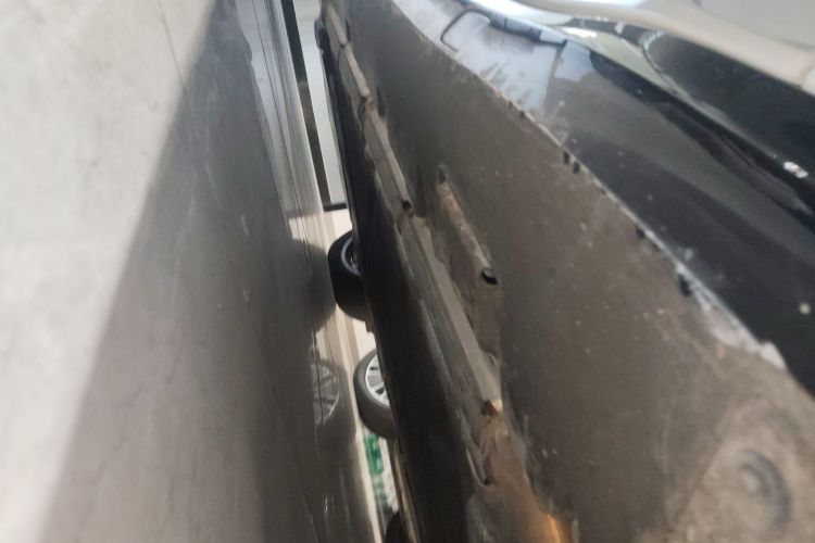 腾势Z9 2024款 1100km 四驱Max版局部细节9001