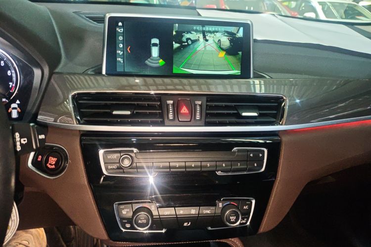 宝马X1 2019款 xDrive20Li 尊享型局部细节16