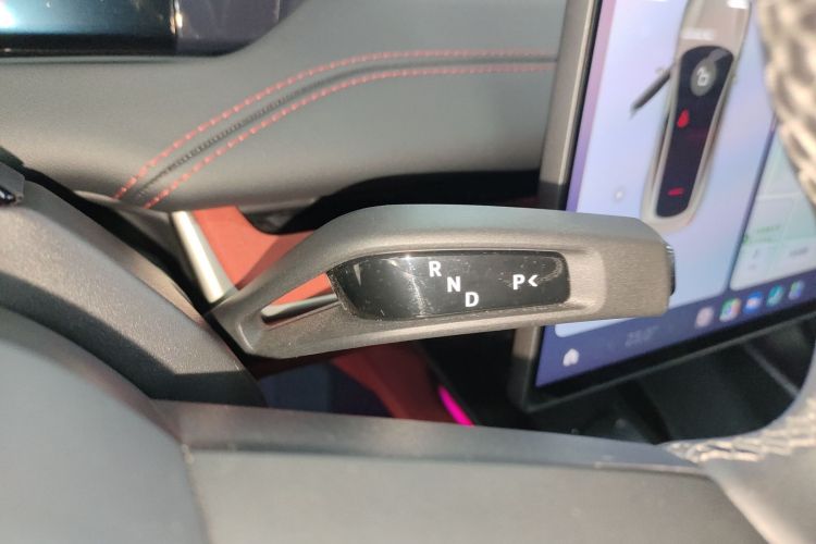 小米汽车 小米SU7 2024款 四驱超长续航高阶智驾Max版局部细节18