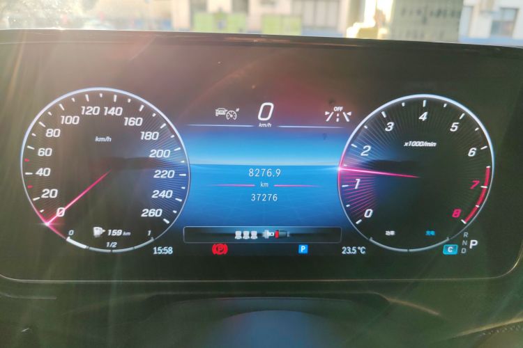 奔驰C级 2023款 C 260 L 运动版局部细节14