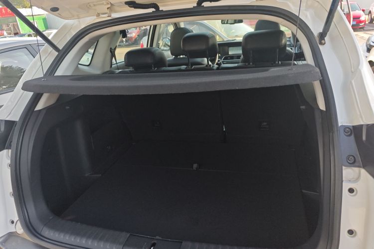 猎豹汽车 猎豹CS10 2017款 2.0T 自动豪华型机舱底盘23