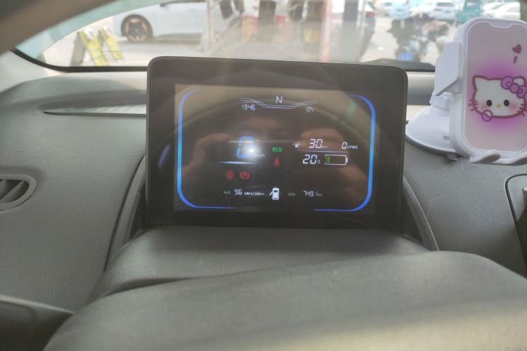 长安启源 长安Lumin 2022款 155km 清甜款中控内饰14