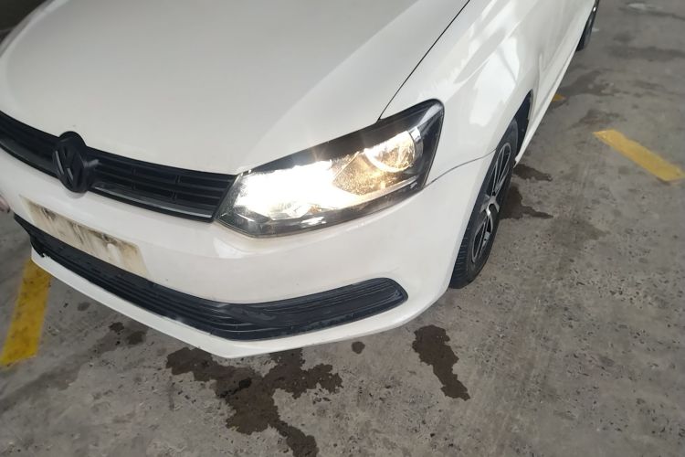 大众 Polo 2016款 1.4L 手动风尚型局部细节36