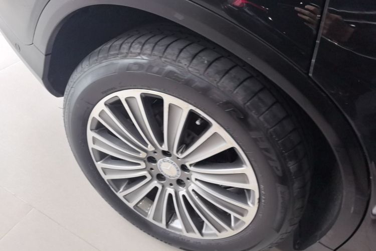 奔驰GLC 2017款 GLC 200 4MATIC车身外观56