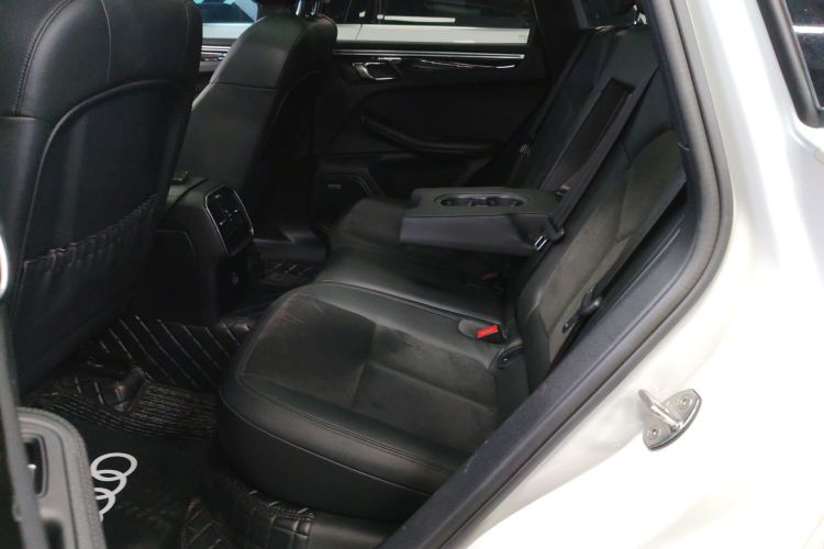 保时捷 2017款  Macan 2.0T中控内饰21