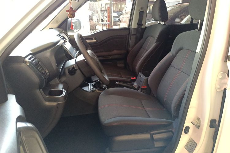 长安欧尚X70A 2020款 1.5L 手动基本型中控内饰19