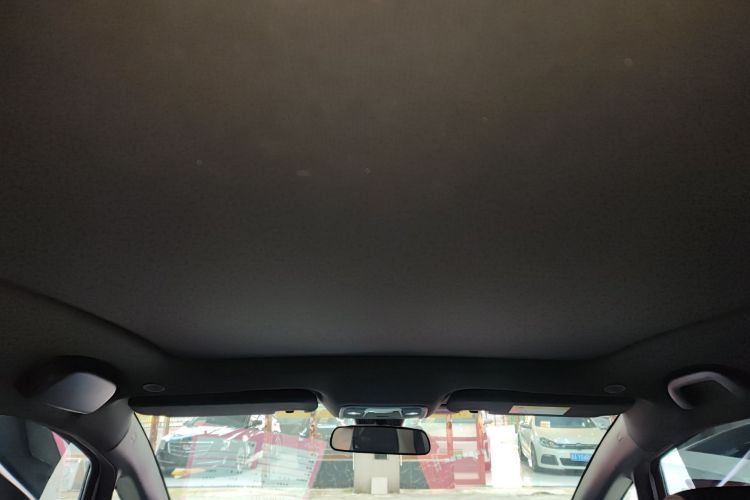 比亚迪 海豚 2023款 420km 时尚版中控内饰22