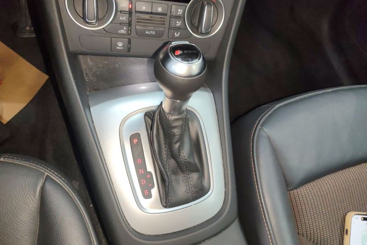 奥迪Q3 2017款 30 TFSI 时尚型中控内饰18