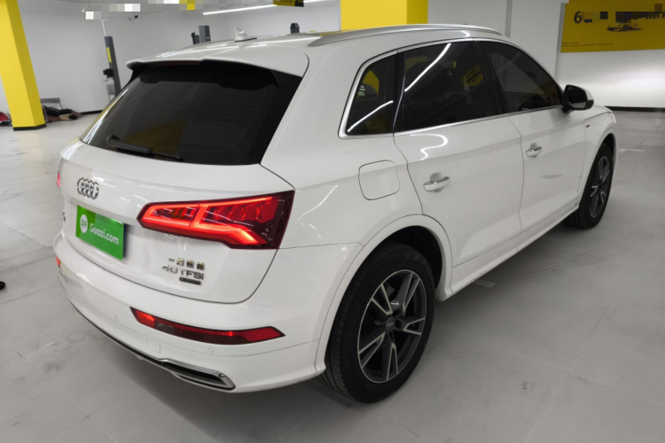 奥迪Q5L 2018款 40 TFSI 荣享时尚型 国V车身外观7