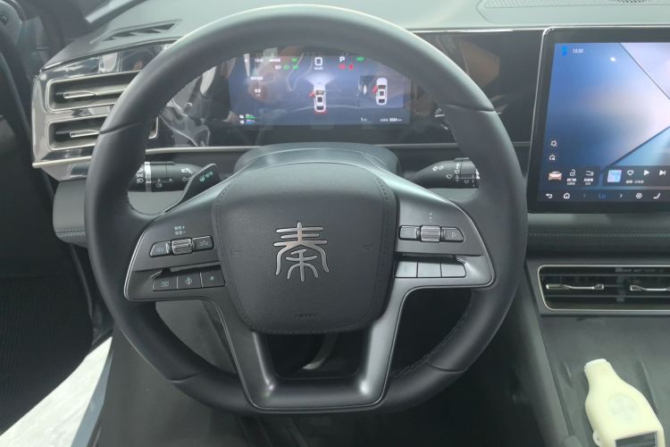 比亚迪 秦L 2025款 DM-i 智驾版 120KM超越型局部细节13