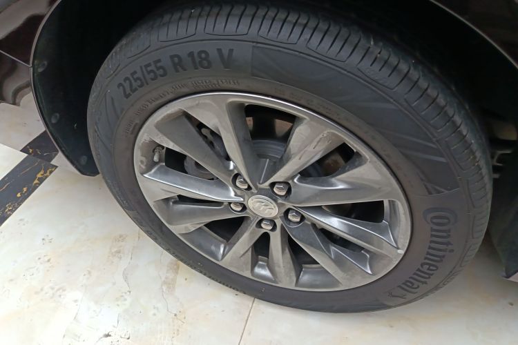 别克GL8 2021款 Avenir艾维亚 六座贤礼版车身外观56