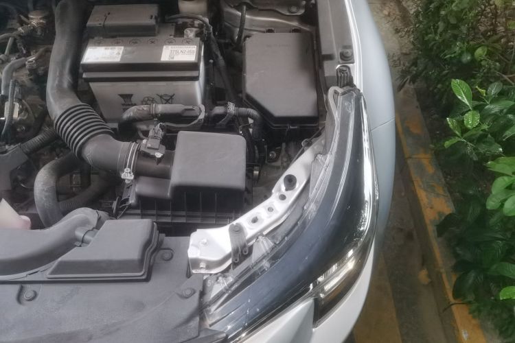 丰田 雷凌 2021款 185T CVT豪华版局部细节9006