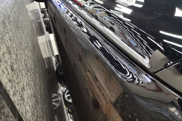 鸿蒙智行 享界S9 2024款 纯电 Ultra 四驱旗舰版局部细节9001