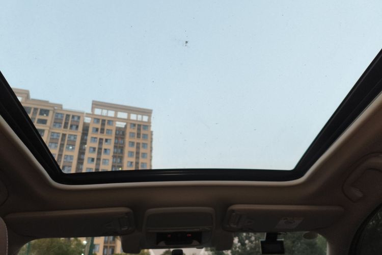 斯巴鲁 森林人 2019款 2.0i 智擎旗舰版EyeSight中控内饰22