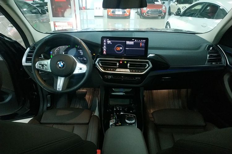 宝马X3 2022款 改款 xDrive25i M运动套装中控内饰7002