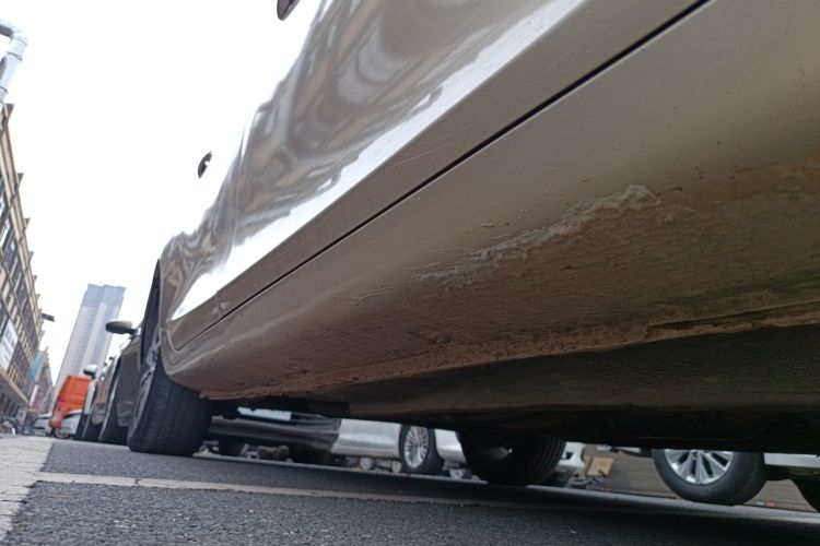 吉利汽车 帝豪 2019款 领军版 1.5L 手动向上亚运版 国VI局部细节9001