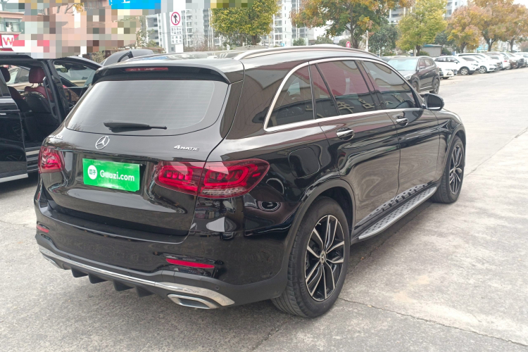 奔驰GLC 2022款 改款二 GLC 260 L 4MATIC 豪华型车身外观7