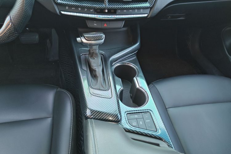 凯迪拉克CT4 2020款 28T 时尚型中控内饰18