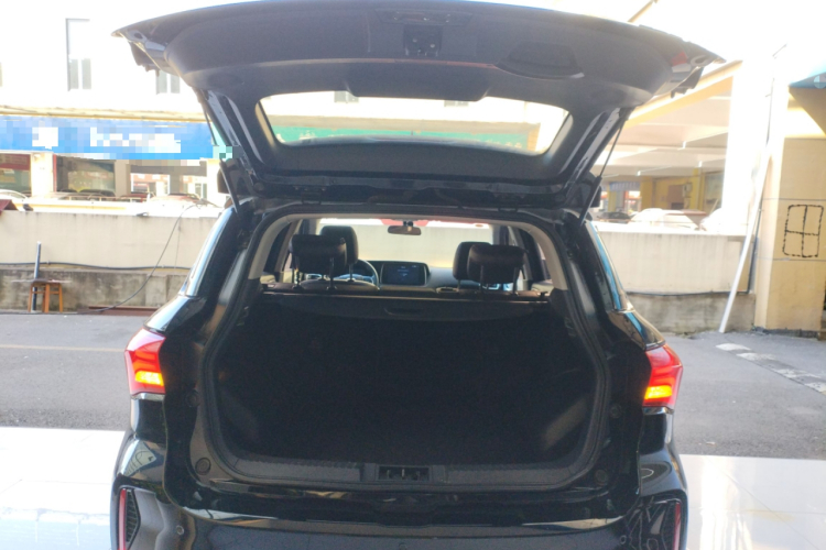 广汽传祺 传祺GS4 2018款 235T 手动两驱精英版局部细节23