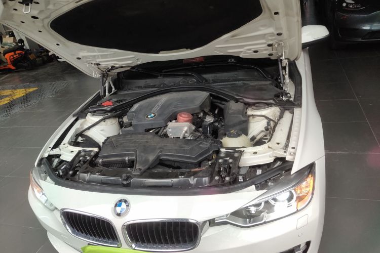 宝马3系 2015款 320Li 超悦版时尚型局部细节24