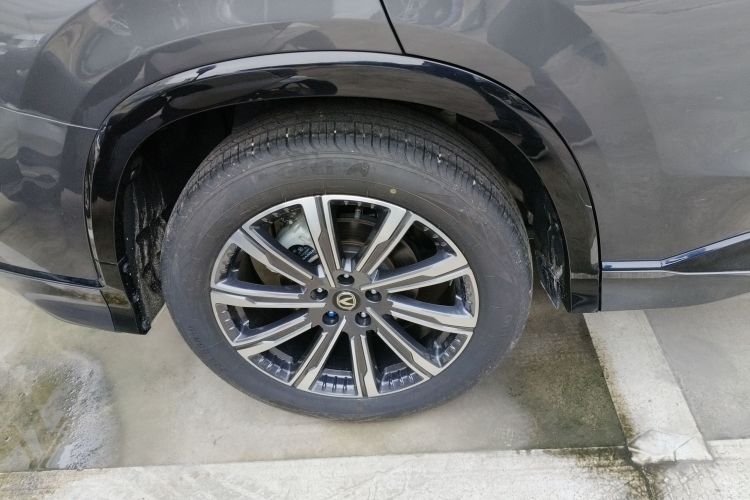 长安CS75 PLUS 2024款 第三代 冠军版 1.5T 智驾劲航型车身外观6008