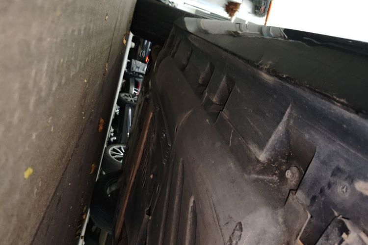 奔驰GLE轿跑 2020款 GLE 350 4MATIC 轿跑SUV 豪华型局部细节9002