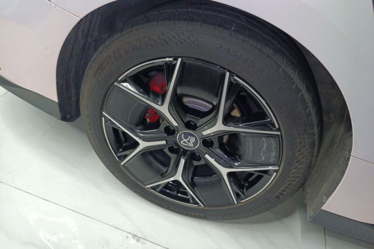 比亚迪 汉 2022款 EV 创世版 715KM前驱旗舰型车身外观6008