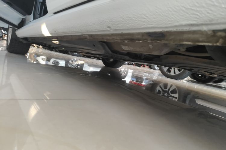 大众 高尔夫·嘉旅 2019款 280TSI 自动好奇型 国V局部细节9002