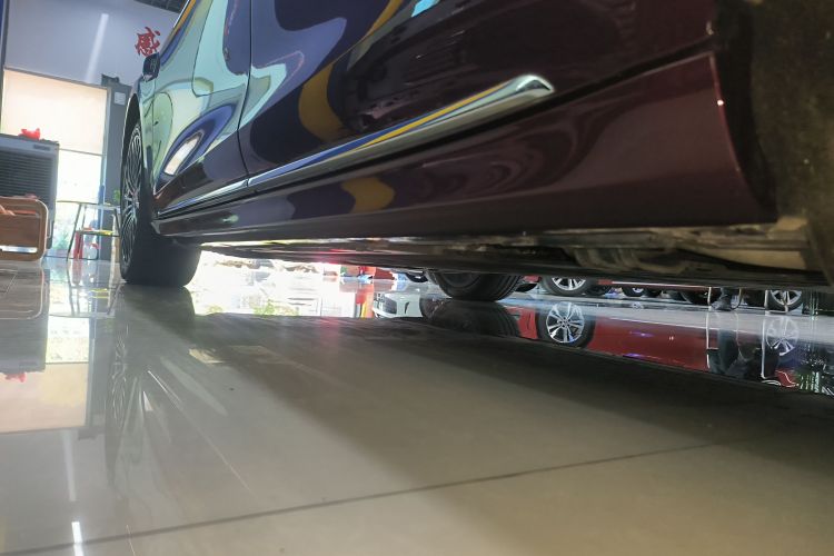 鸿蒙智行 享界S9 2025款 增程 Ultra局部细节9002