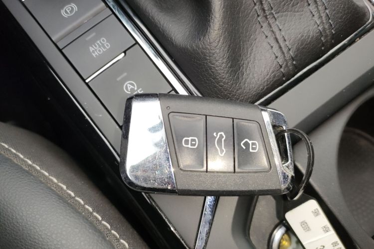 大众 帕萨特 2022款 280TSI 商务版中控内饰11