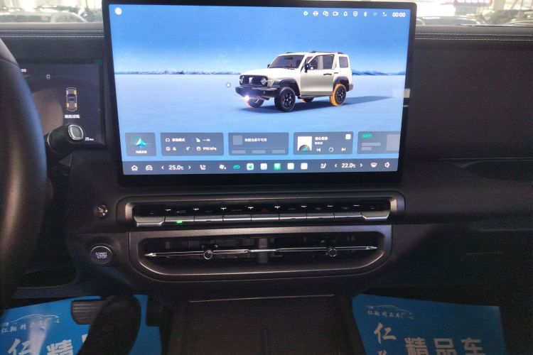 坦克300新能源 2025款 Hi4-T中控内饰16