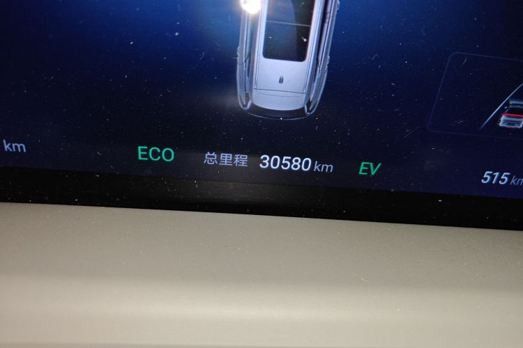 腾势N8 2023款 四驱超混旗舰六座版中控内饰15