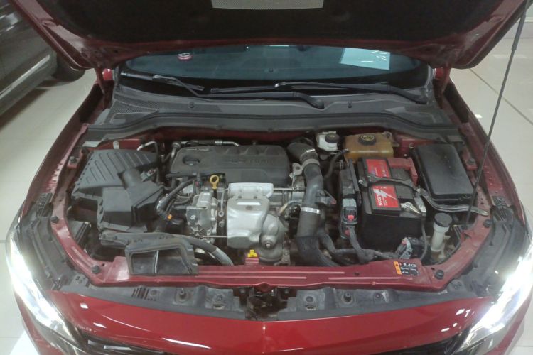 雪佛兰 科鲁泽 2019款 RS 330T 自动畅快版 国VI机舱底盘24