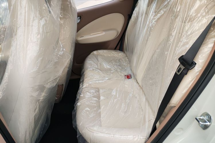 五菱汽车 宏光MINIEV 2025款 四门版 进阶款中控内饰21