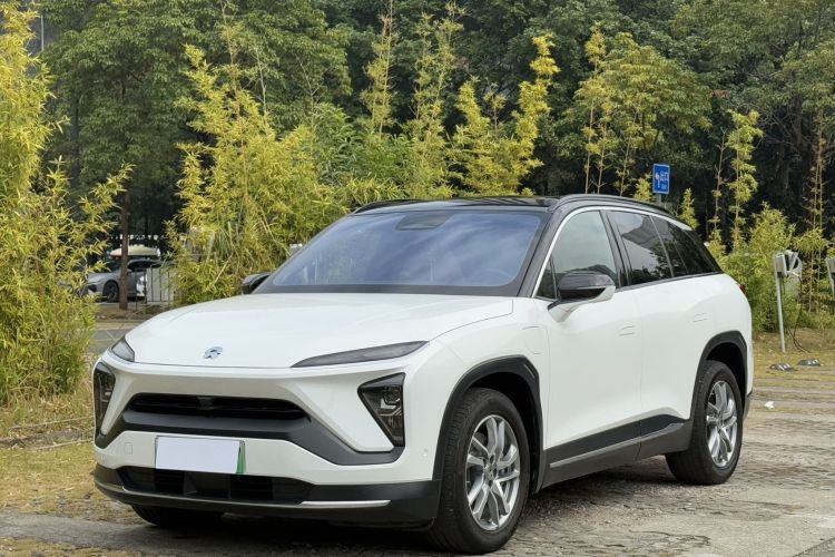 蔚来ES6 2020款 455KM 运动版车身外观1