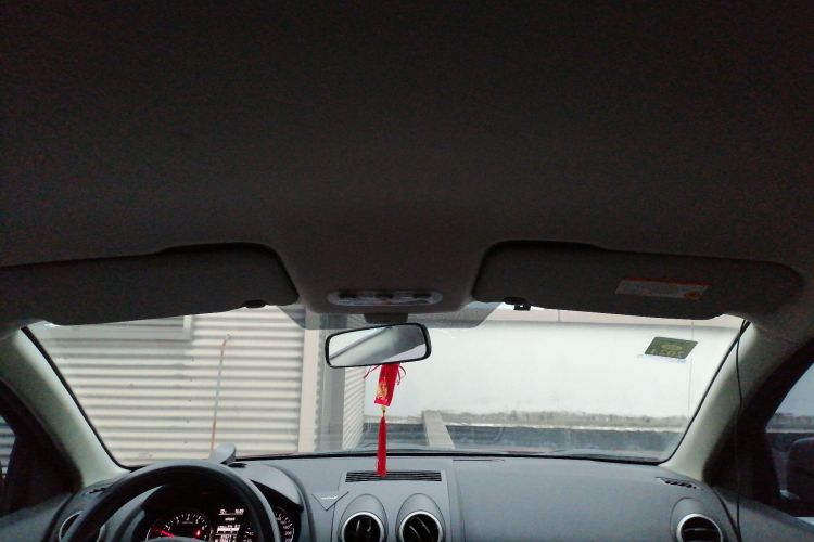 日产 逍客 2012款 2.0XL 火 CVT 2WD中控内饰22