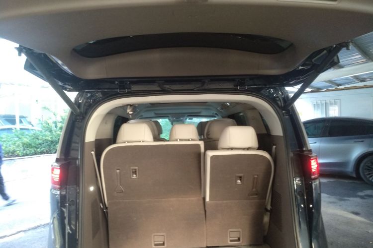 腾势D9 2022款 DM-i 1040 尊贵型局部细节23