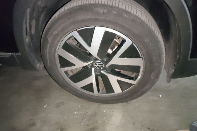 大众 探岳 2023款 300TSI 两驱豪华Plus进阶版车身外观10