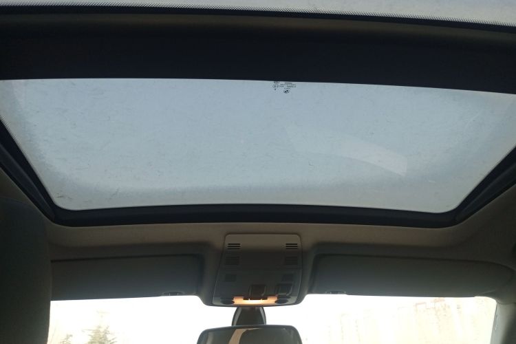 宝马X1 2014款 sDrive18i 领先型中控内饰22