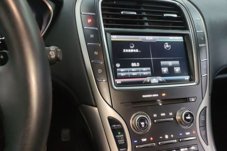 林肯MKX 2015款 2.0T 四驱尊雅版中控内饰18